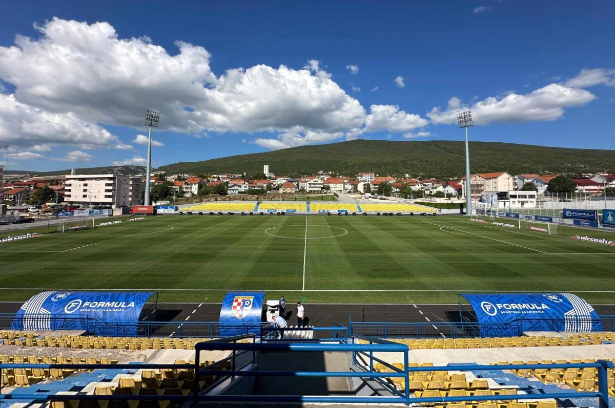 Mokri Dolac blista: Stadion u Posušju izgleda neprepoznatljivo Mokri Dolac blista: Stadion u Posušju izgleda neprepoznatljivo