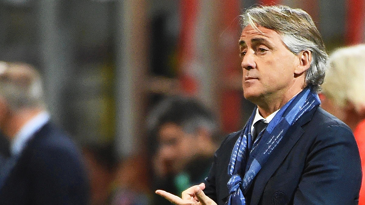 Azzurri su Azzurri: Mancini ostavlja 13 miliona eura da bi preuzeo klupu Italije