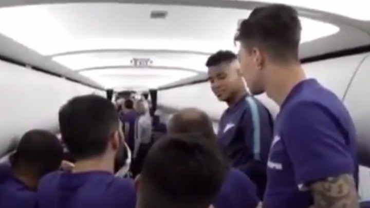 U avionu saznali da su prvaci