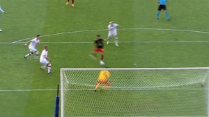 Hazard konačno zaigrao, a onda se obrukao i pokazao da je ova sezona za njega noćna mora