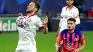 Rakitić dobio poklon iz BiH: "Kad ti najbolji igrač Bosne pošalje dres, hvala puno brate"