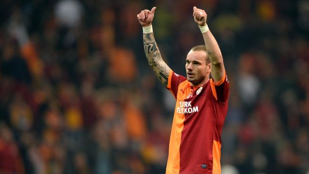 Sneijder obrukao igrače Karabukspora