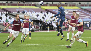 Spektakl u Londonu: West Ham vodio sa 3:0, a Arsenal na kraju došao do boda