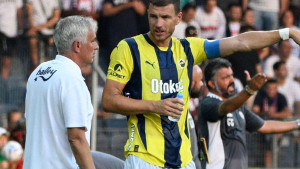 Zna se ko je tu kada je najteže: Edin Džeko ušao i zabio!