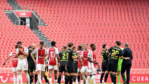 Susret između Ajaxa i Feyenoorda je nastavljen i završen, a za Tahirovića i društvo bolje da nije