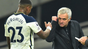 Mourinho prokomentarisao izbor za najboljeg trenera: Jadni Flick...