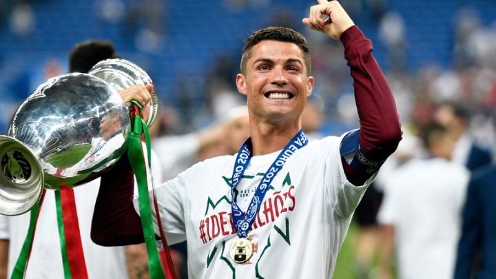 Otkriven izgled FIFA trofeja kojeg će podići Ronaldo