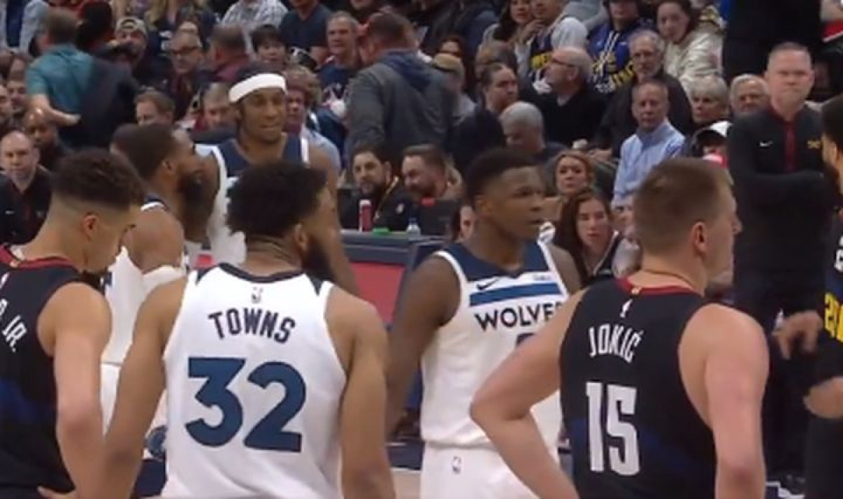 Za Denver i Jokića veći poraz je bilo skandiranje s tribina nego debakl u meču: "MVP, MVP, MVP" Za Denver i Jokića veći poraz je bilo skandiranje s tribina nego debakl u meču: "MVP, MVP, MVP"