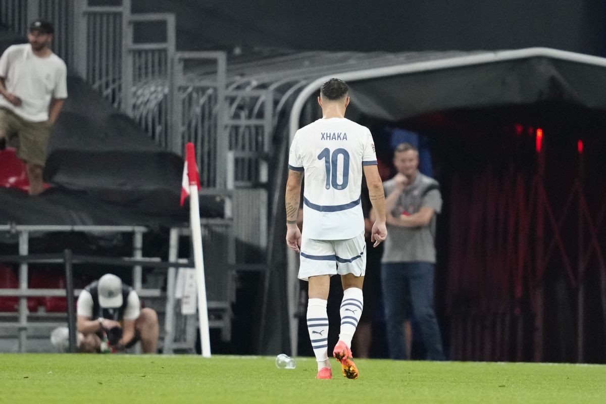 Granit Xhaka napravio glupost karijere i obradovao Srbiju, pale i teške riječi: "Izgubio je glavu"
