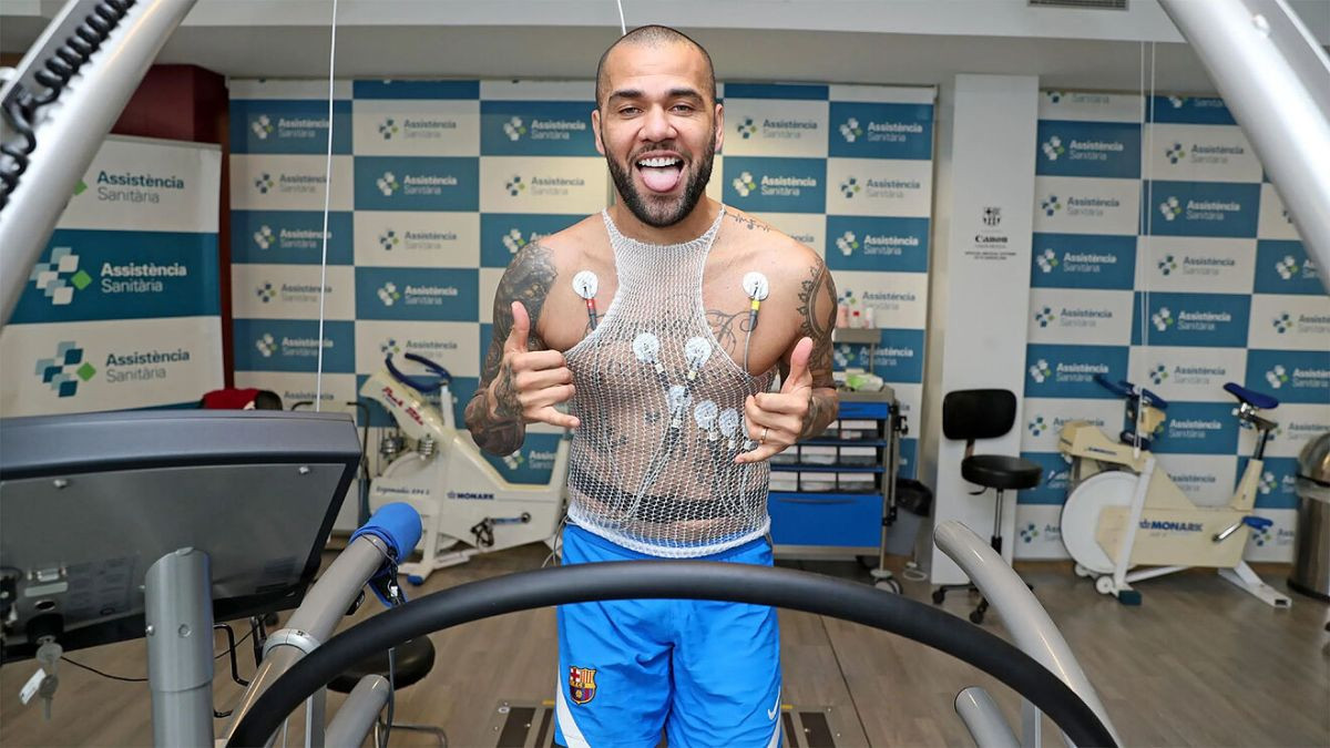 Alves će igrati za 1 euro, ali je pronašao način da iscijedi kasu Barcelone