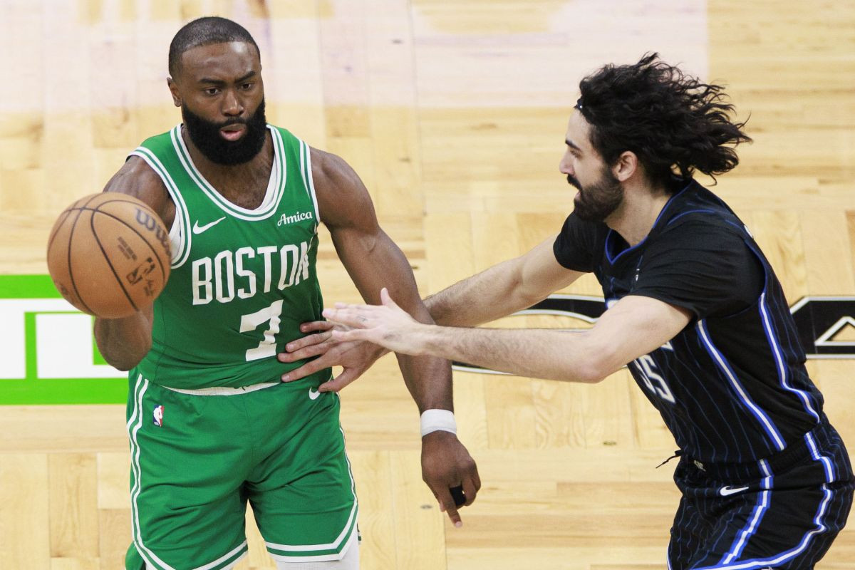 Nožem ubo čovjeka zbog parkinga: Otac NBA superzvijezde uhapšen zbog pokušaja ubistva Nožem ubo čovjeka zbog parkinga: Otac NBA superzvijezde uhapšen zbog pokušaja ubistva