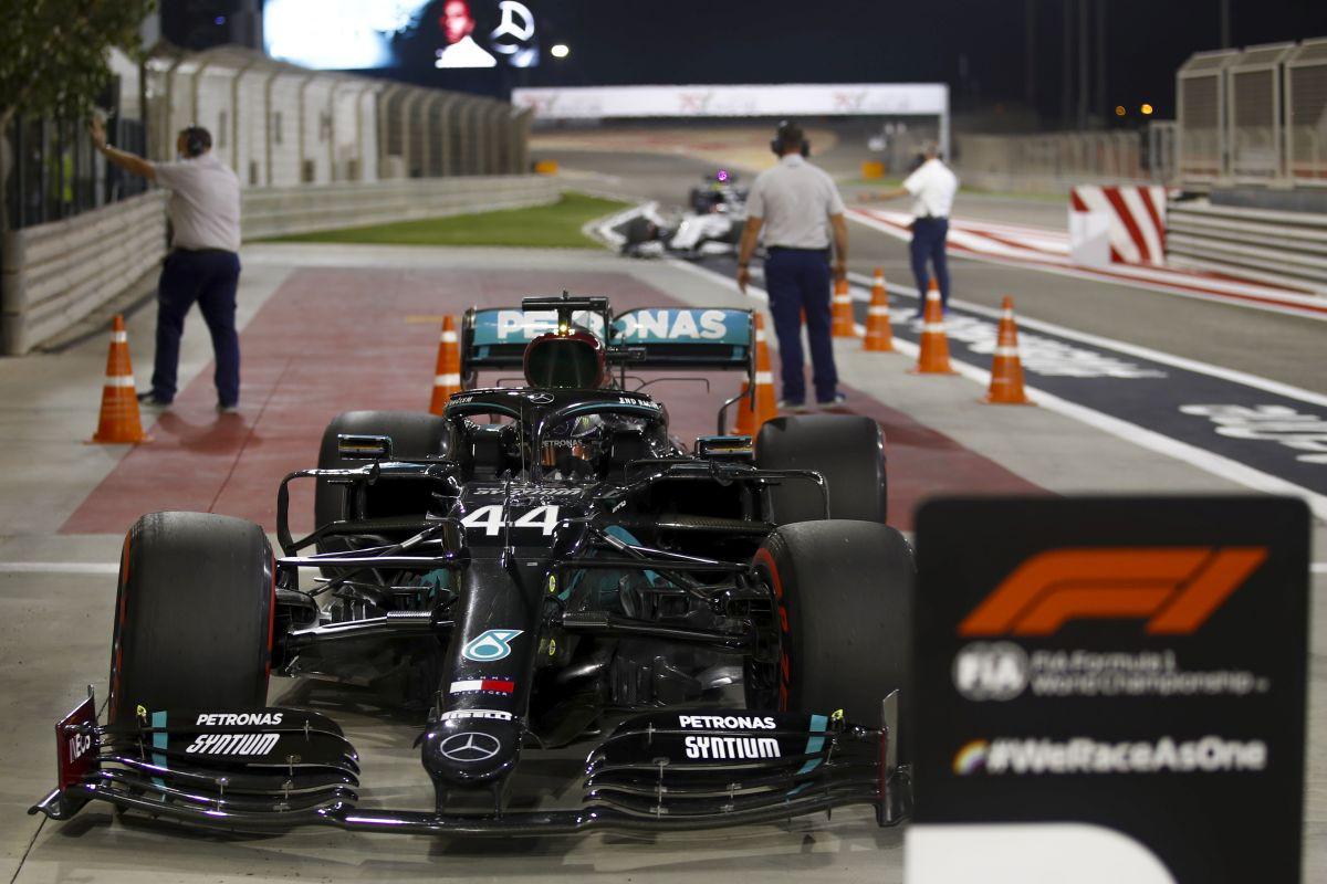 Lewisu Hamiltonu pole position u Bahreinu 