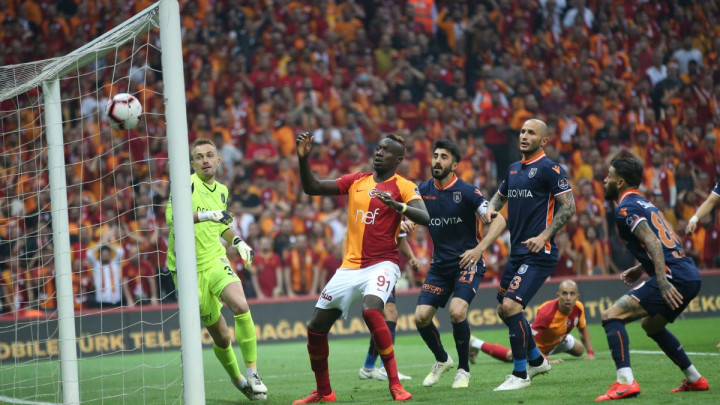 Bašakšehir se raspao i prepustio titulu prvaka Galatasarayu