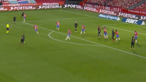 Sudija okružen nakon gola Griezmanna, ali gol je priznat