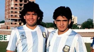 Nova tragedija potresla porodicu Maradona: "Doživio je srčani udar u Napulju..."