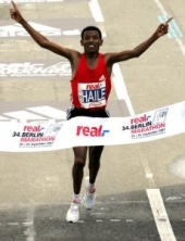 Gebrselassie popravio svjetski rekord Gebrselassie popravio svjetski rekord