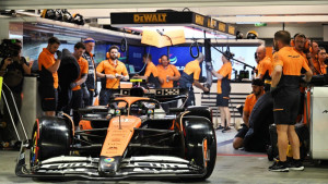 Lando Norris na pol poziciji; Katastrofa za Ferrari u Singapuru