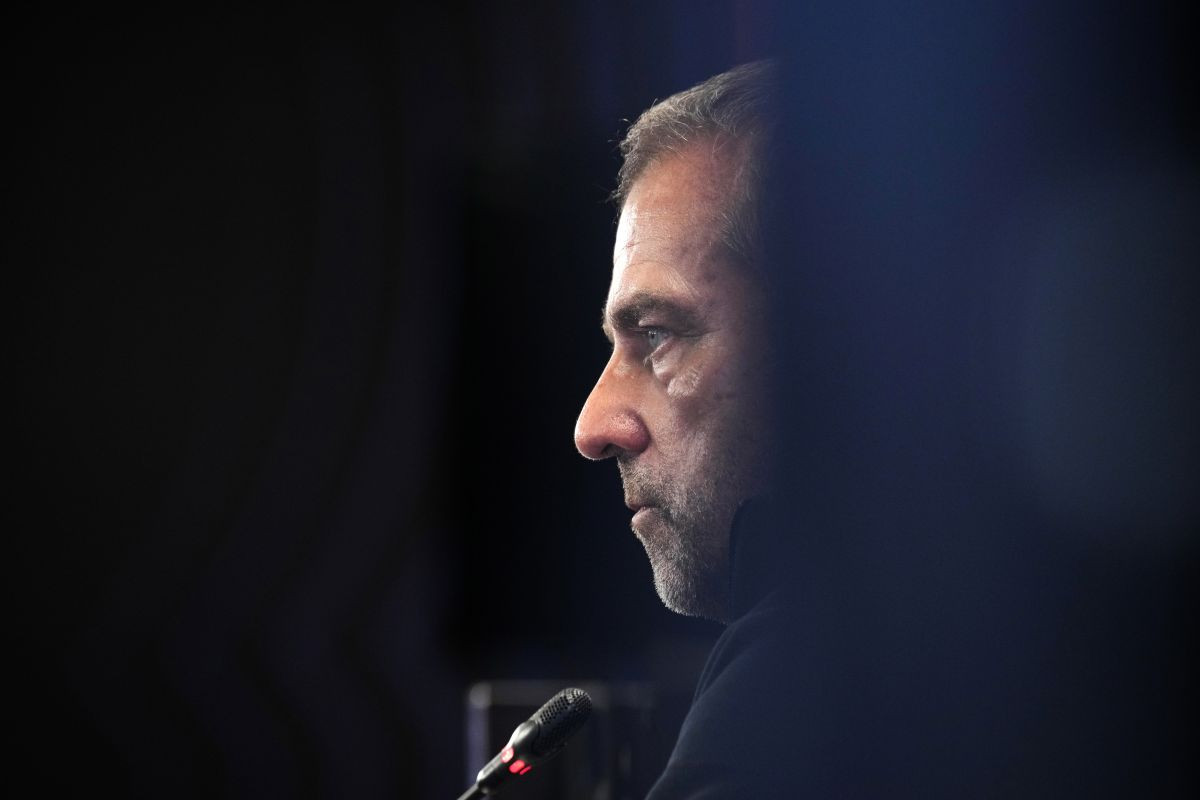 Velika zvijezda Bundeslige doslovno moli Barcu da ga dovede besplatno, šokiran odgovorom Katalonaca