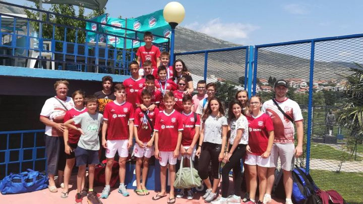 37 osvojenih medalja u Trebinju za PK Velež 37 osvojenih medalja u Trebinju za PK Velež