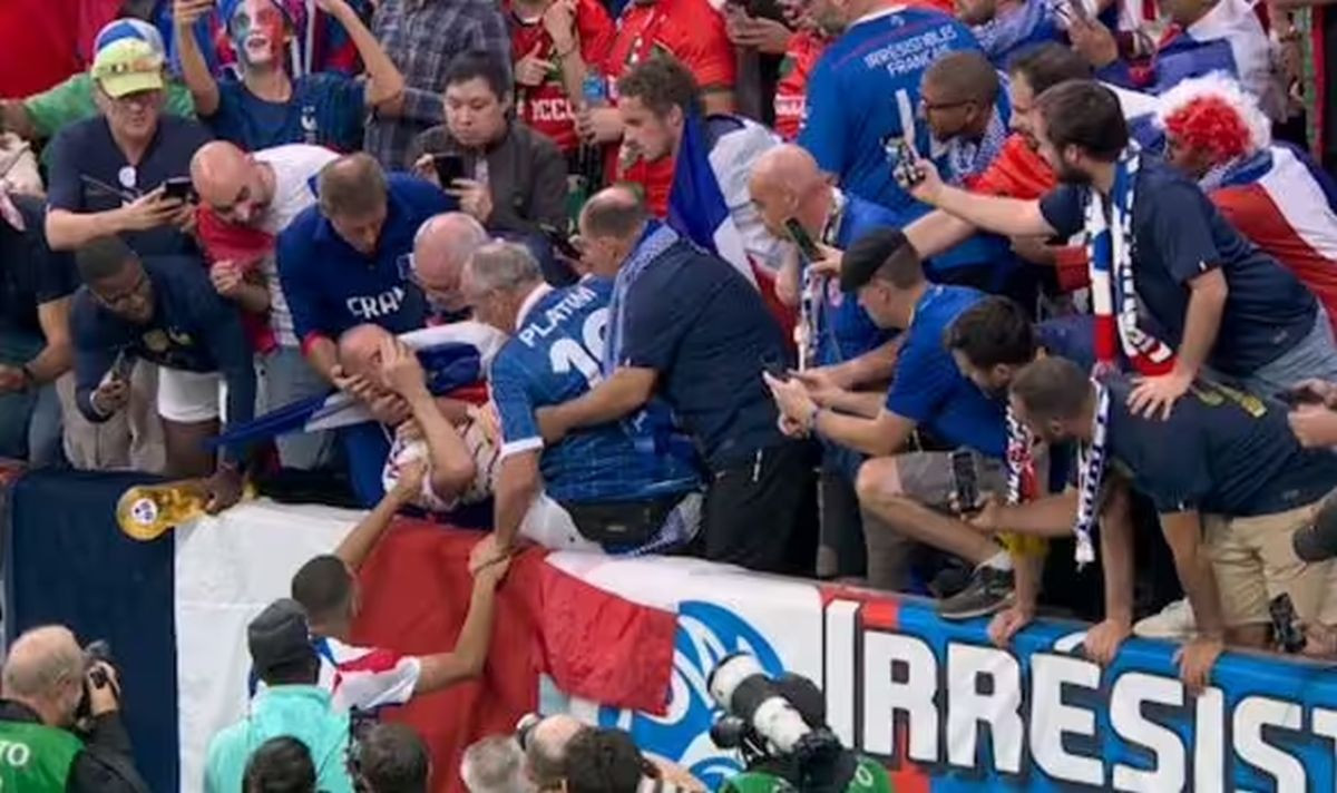Mbappe je uspio napraviti skandal, a susret nije bio ni počeo