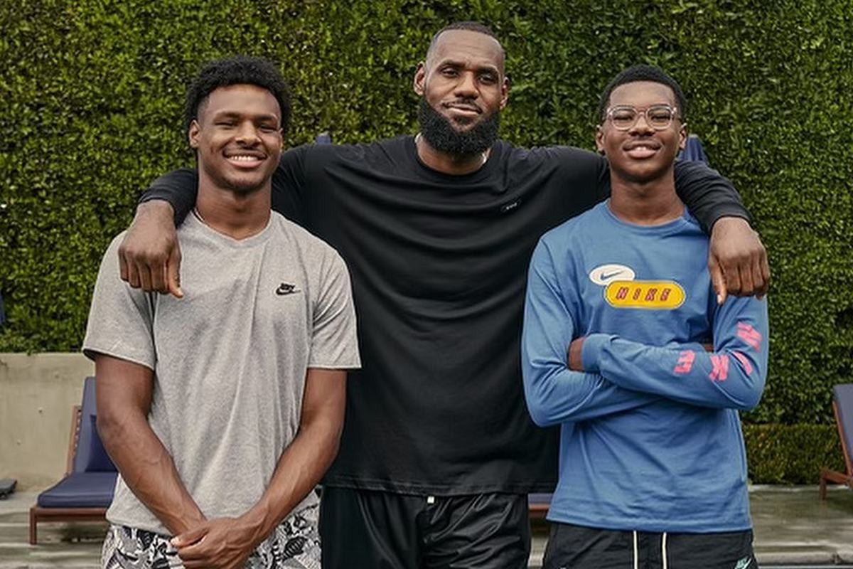 LeBron čeka sina u NBA ligi - Kladionice već odredile koeficijente gdje će igrati skupa