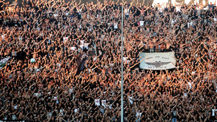 Publika se u Grčkoj vraća na stadione