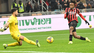 Jedna od najtežih noći u karijeri - Rossoneri ogadili fudbal Muharemoviću!