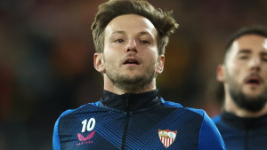 Navijači Hajduka u transu - Split ionako gori, Rakitić ga dodatno pali, a Dejan Lovren...
