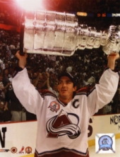 Sakic ostaje na ledu