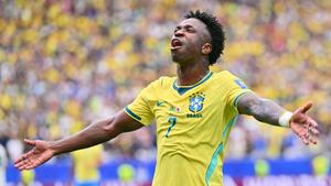 Kakvo ludo ljeto! Arsenal krenuo po Viniciusa Juniora!