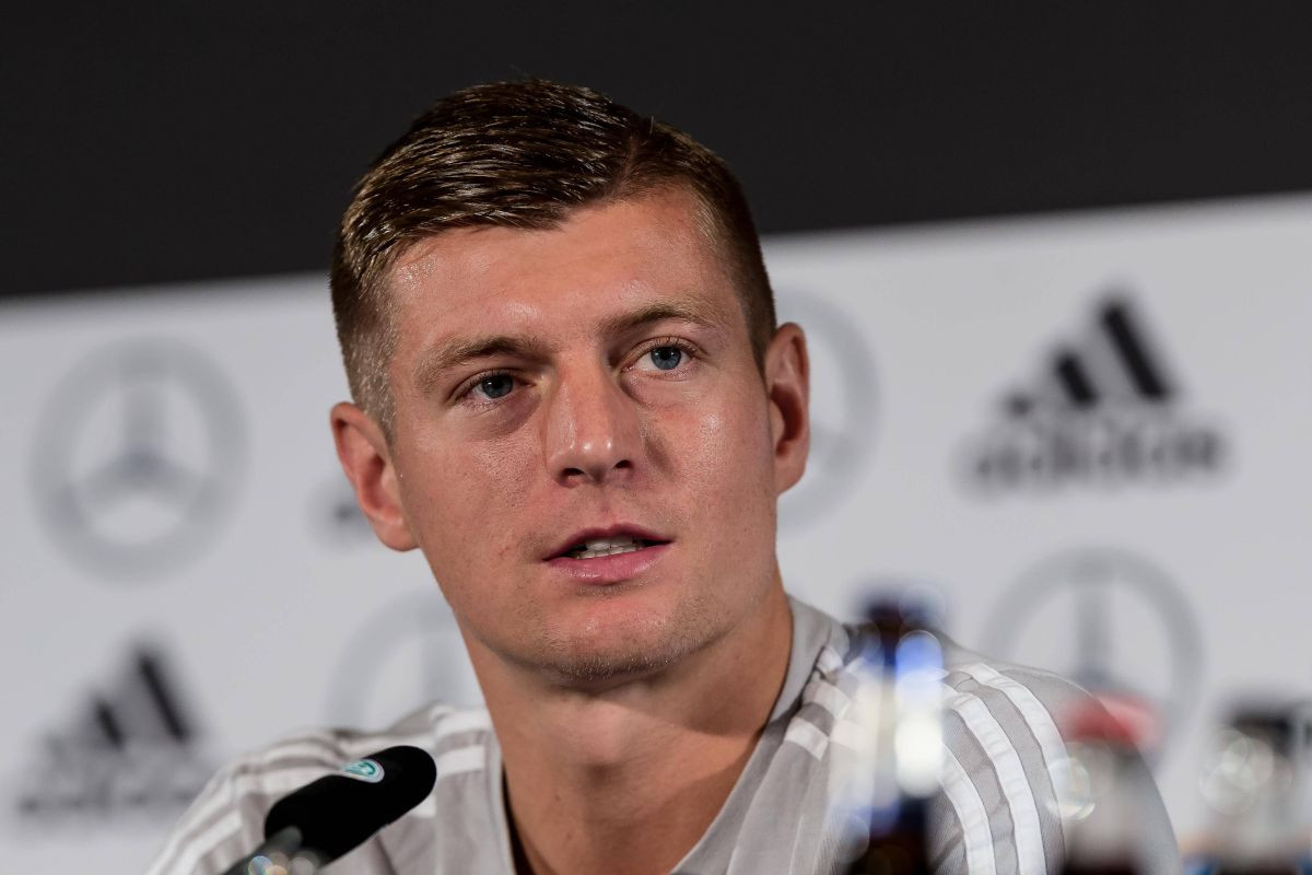 Kroos ne zna da šuti, napao je mladu zvijezdu: "Ideš tamo samo da im uzimaš pare dvije godine" Kroos ne zna da šuti, napao je mladu zvijezdu: "Ideš tamo samo da im uzimaš pare dvije godine"