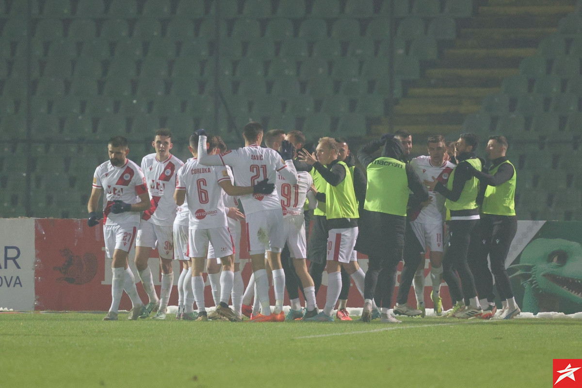 Bivši fudbaler otvorio dušu: "Volim taj klub, ali Zrinjski je moj najveći promašaj u karijeri" Bivši fudbaler otvorio dušu: "Volim taj klub, ali Zrinjski je moj najveći promašaj u karijeri"