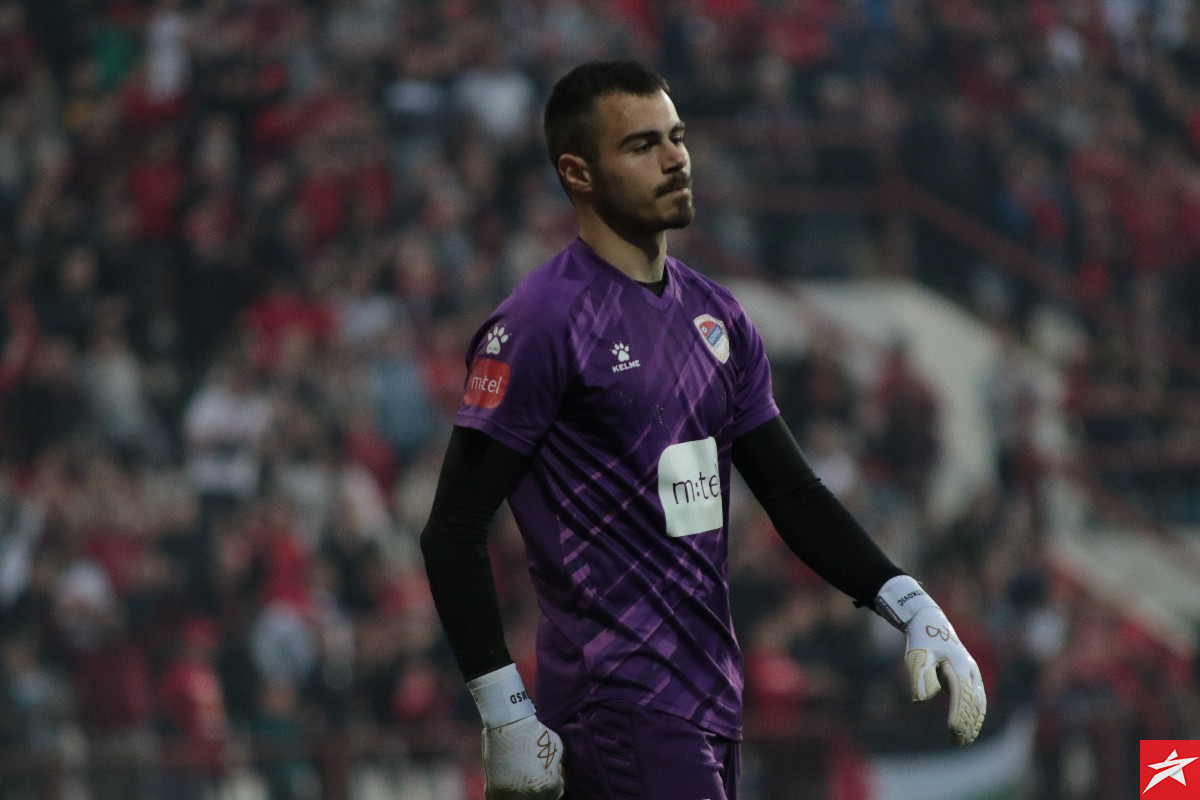 Manojlović je otišao, no među stative Borca se vraća dugo odsutni Ćetković Manojlović je otišao, no među stative Borca se vraća dugo odsutni Ćetković