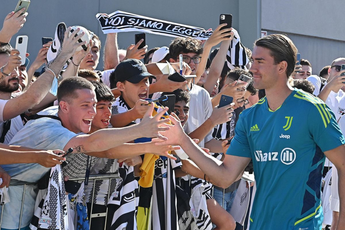 Au, kakav potez Juventusa sa Vlahovićem - Niko, pa ni Srbin ovo nije očekivao! Au, kakav potez Juventusa sa Vlahovićem - Niko, pa ni Srbin ovo nije očekivao!