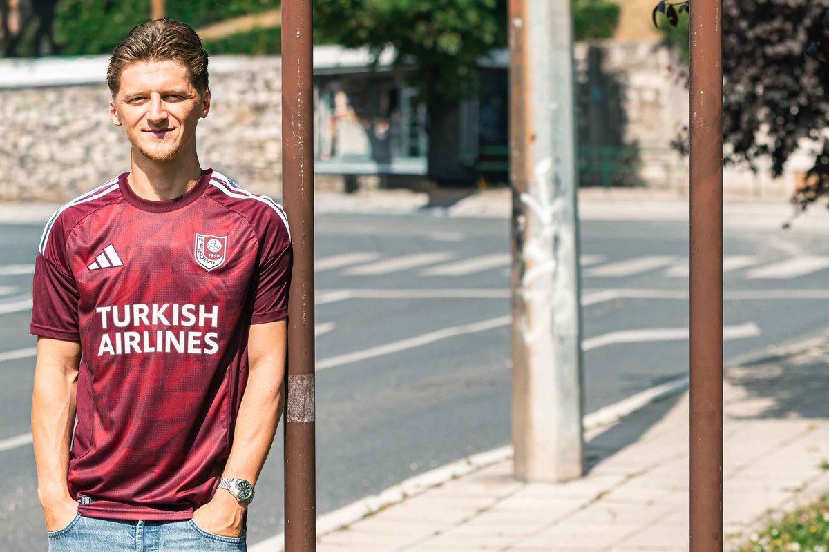 Selmir Pidro se vratio u Sarajevo!