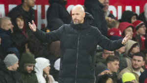 Ten Hagovi dani su odbrojani, Manchester United izabrao novog trenera, vraća se i legenda u klub