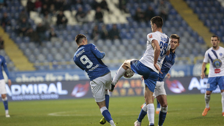 Željo na naivan način ostao bez dvojice ofanzivca