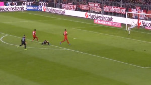  Šok u Minhenu nakon strašnog gola Rashice
