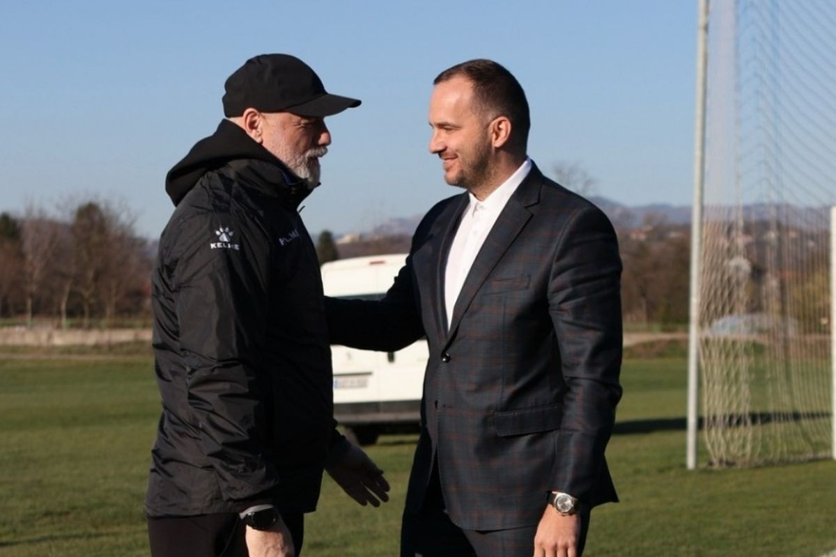 Vico Zeljković došao na trening reprezentacije BiH - Na put je Zmajeve ispratio snažnom porukom!