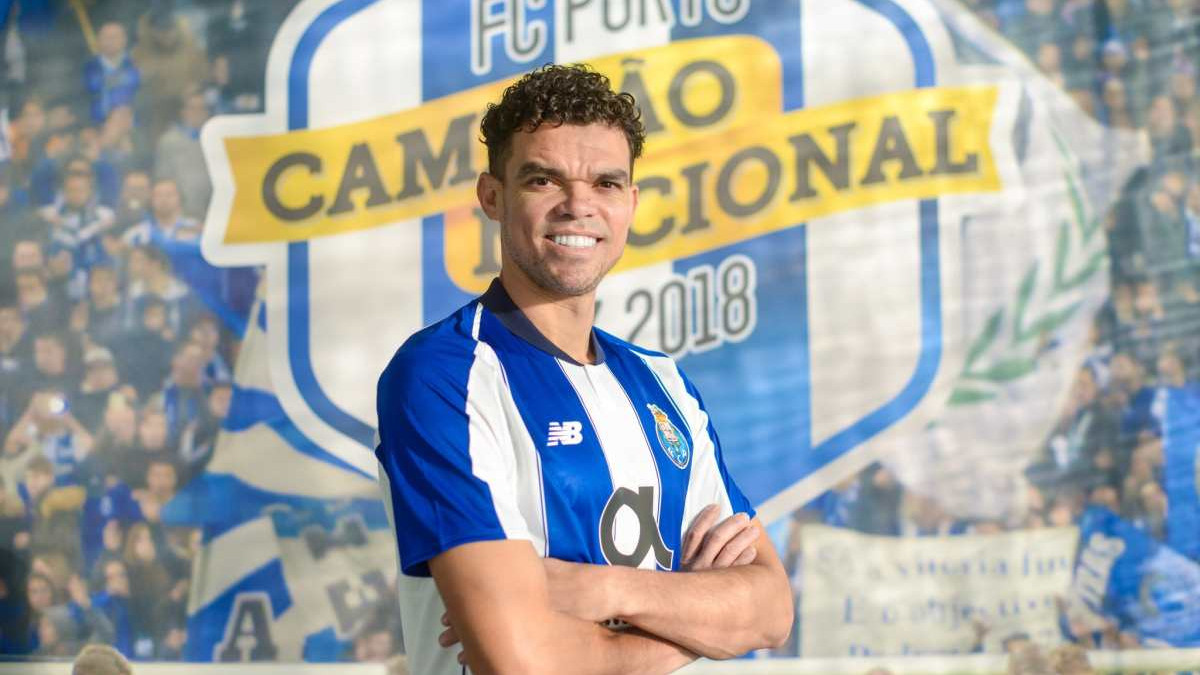 Kod kuće je najljepše: Pepe se vratio u Porto!