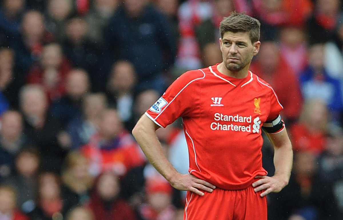 Navijači Liverpoola žele da klub potpiše Stevena Gerrarda na pet utakmica