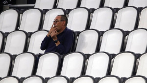 Sarri poput dječaka pokušao sakriti da puši cigaru