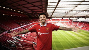 Manchester United predstavio novi dres, ali je glavna tema izraz lica Cristiana Ronalda