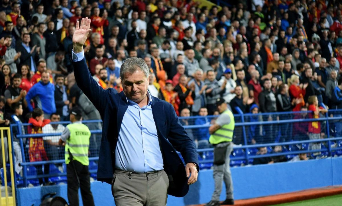 Odbio voditi Crnu Goru protiv Kosova, a u Srbiji jedva čekali da mu daju selektorsko mjesto