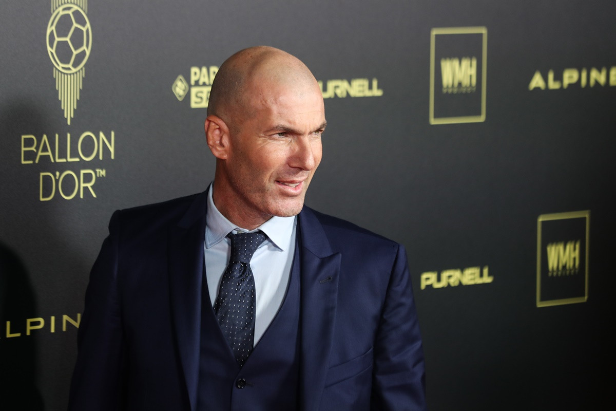 Zidanea kontaktirao velikan, a on poručuje: "Postoje dvije-tri mogućnosti, ne odustajem od principa"