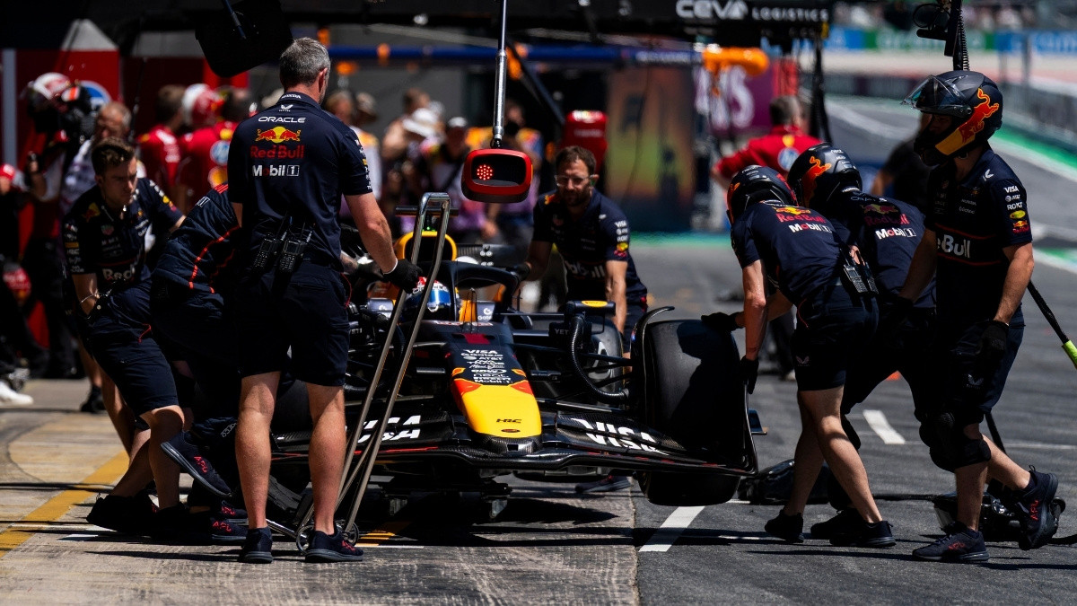 Nad Verstappenom i Red Bullom nadvili su se tamni oblaci: "Ovdje su stvari krenule nizbrdo" Nad Verstappenom i Red Bullom nadvili su se tamni oblaci: "Ovdje su stvari krenule nizbrdo"