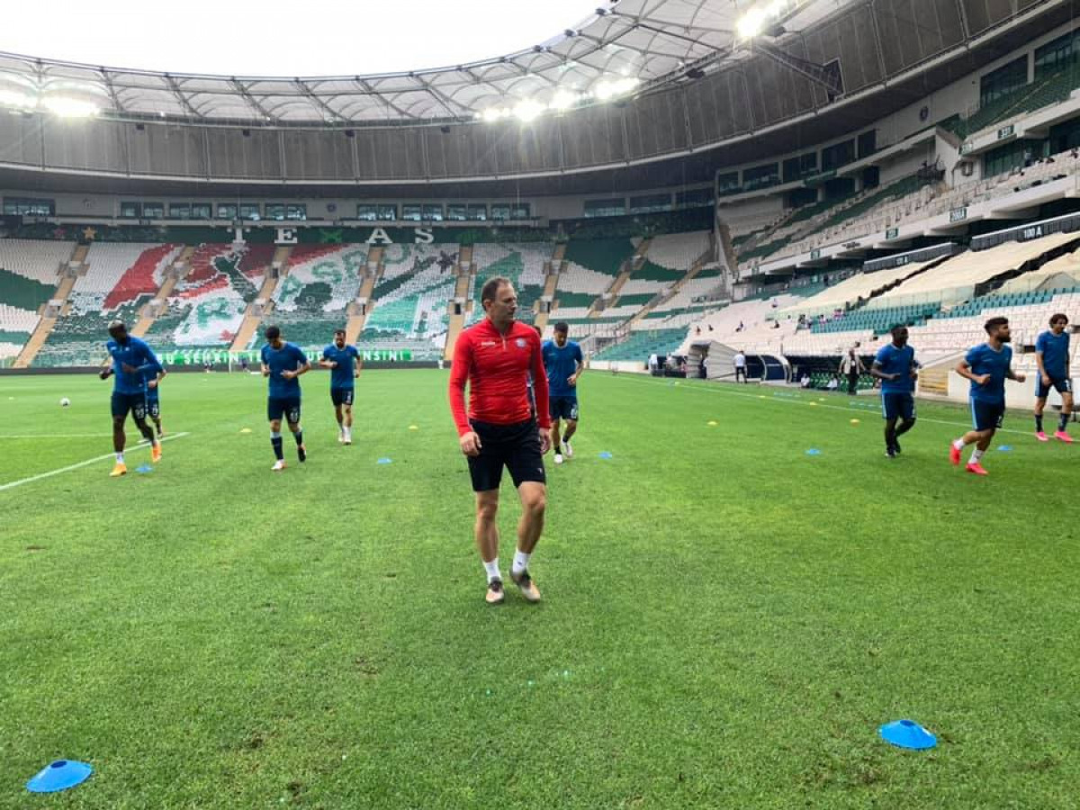 Korektnost na prvom mjestu: Seferović napustio Adanu Demirspor Korektnost na prvom mjestu: Seferović napustio Adanu Demirspor