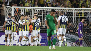 Dominik Livaković spašavao svoju ekipu, Dušan Tadić vratio Fenerbahče na prvo mjesto!