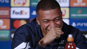 Nezabilježen bonus u historiji sporta: Otkrivne stvarne cifre Mbappeovog ugovora sa PSG-om