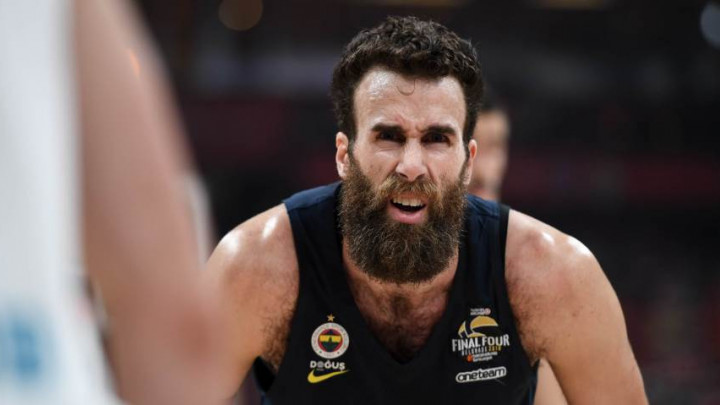 Gigi Datome o glasinama o prelasku u Armani: Pričat ćemo na kraju sezone